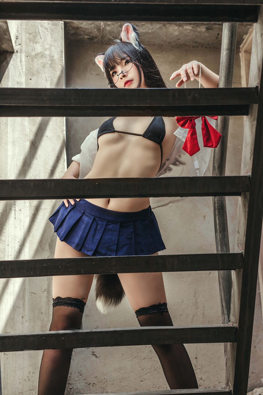 图云谷[2]-No.073 – 天台猫猫+黑犬机器人女友 [32P]