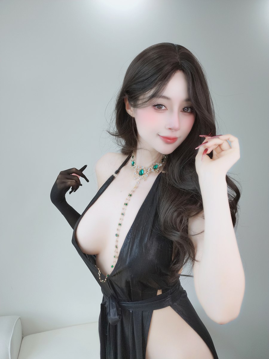 白银81-No.149 – 自撮り VOL.103 [37P]