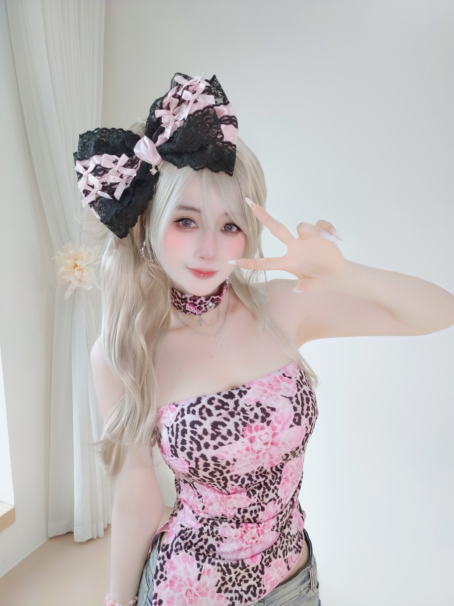 白银81-No.154 – 自摄Vol.101 [27P]